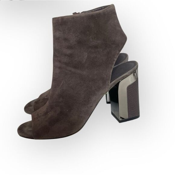 VINCE Fenmore Suede Peep Toe Booties Brown Suede Women's Ankle Boots Heels 9 - Picture 4 of 6